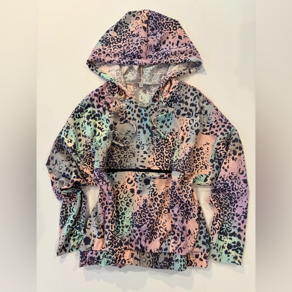 white birch Tops - White Birch Rare Rainbow Neon Animal Print Leopard Hoodie Medium 90’s Style